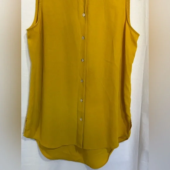 Rachel Zoe - Mustard Yellow Sleeveless Button-Down Shirt - Picture 5 of 13